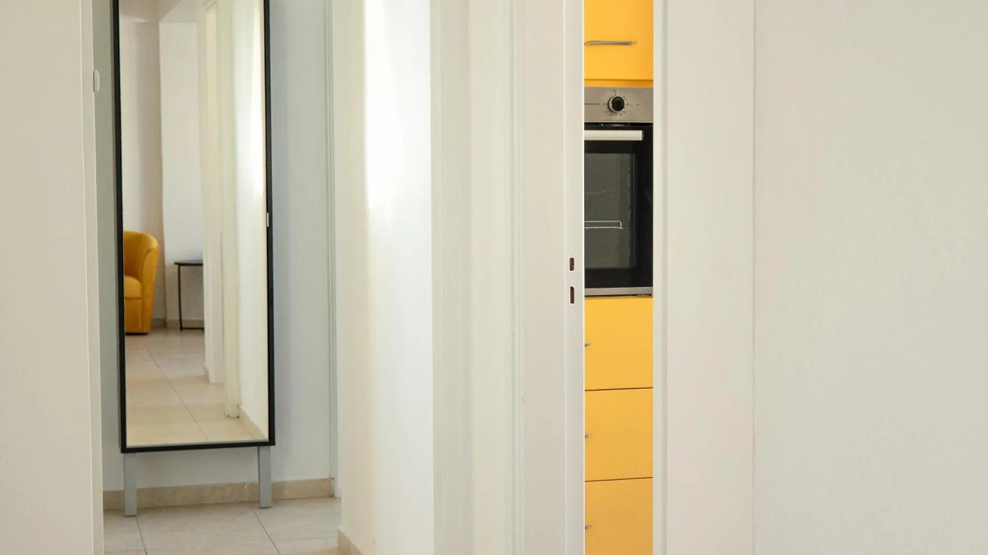 Maestro Sunrise View Apartment Larnaca