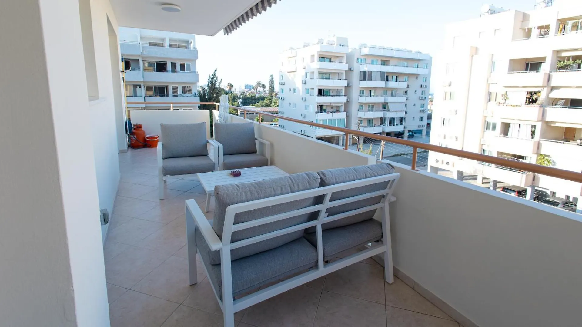 Maestro Sunrise View Apartment Larnaca Cyprus