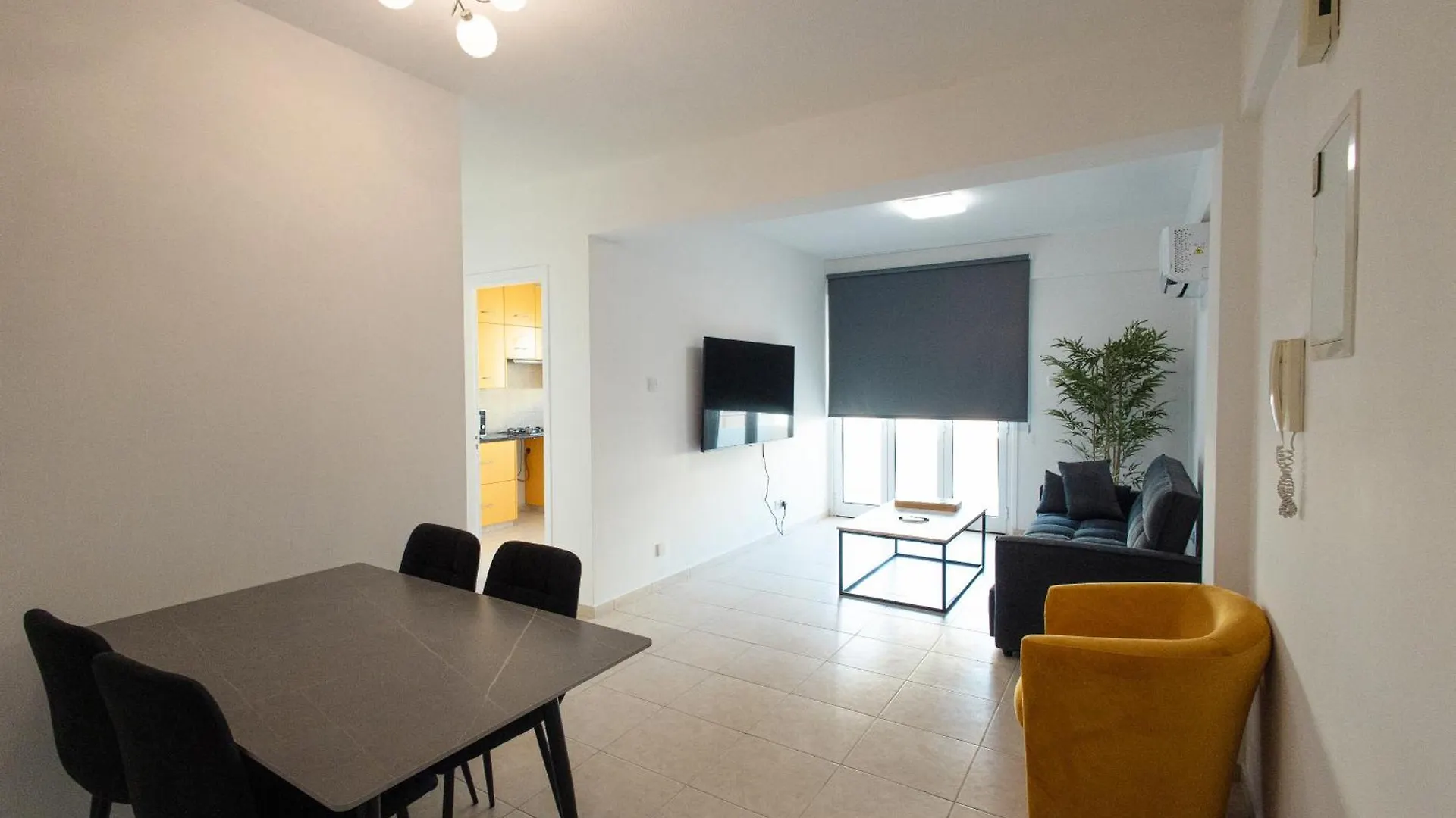 Maestro Sunrise View Apartment Larnaca